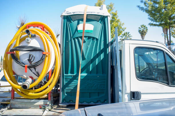 Best Porta potty delivery and setup  in Six Mile Run, NJ